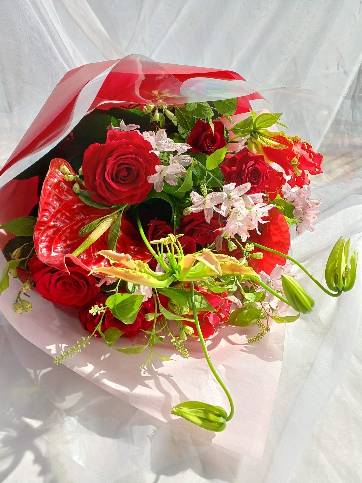 【販売停止】花束(赤系おまかせ)【B-011】