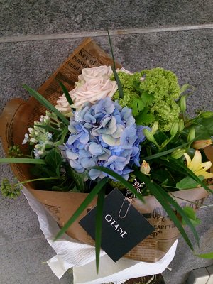 【販売停止】花束(季節の花おまかせ)【B-002】