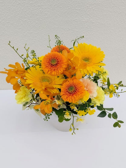 A-0551【明るく元気！】ビタミンカラーのアレンジメント